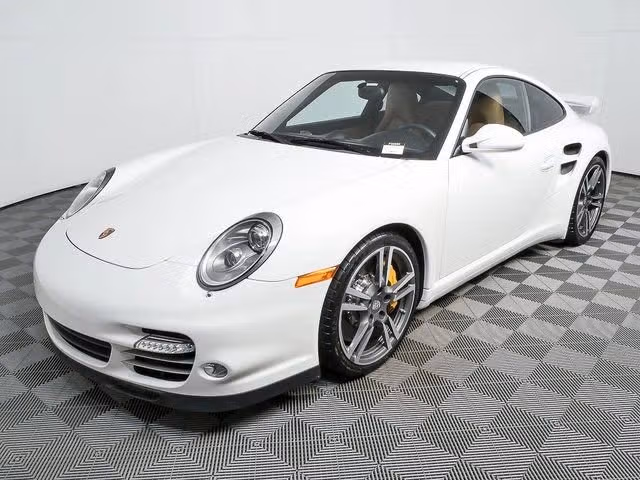 
           
        2012 Porsche 911
