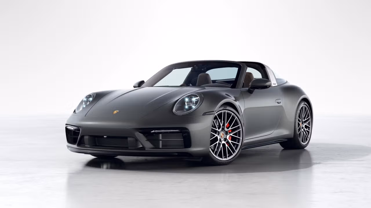 
           
        2024 Porsche 911