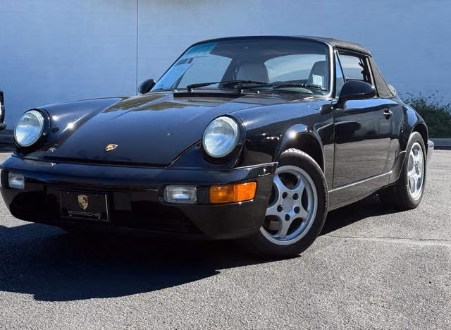 
           
        1992 Porsche 911
