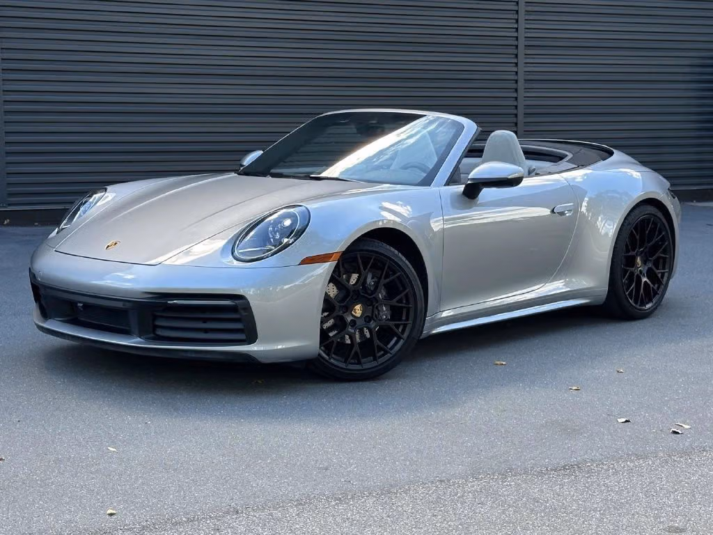 
           
        2024 Porsche 911