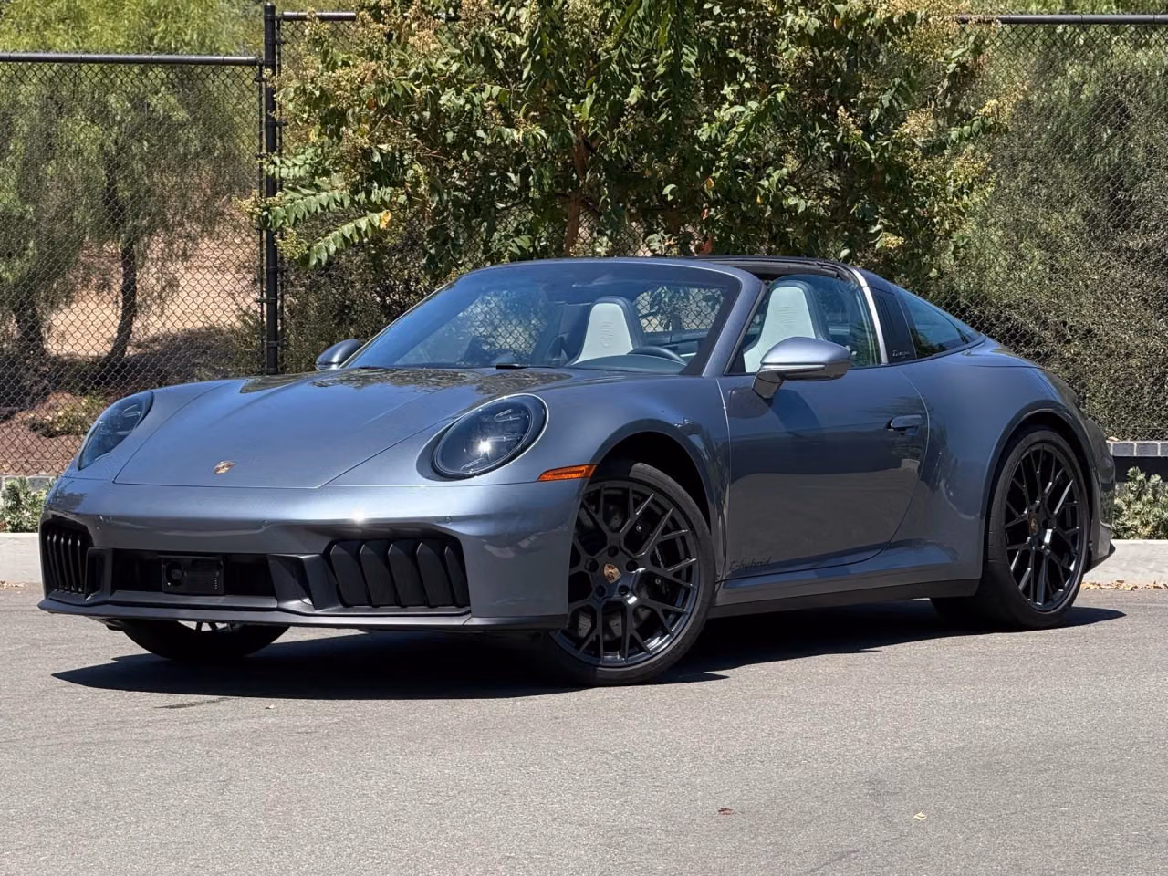 
           
        2026 Porsche 911