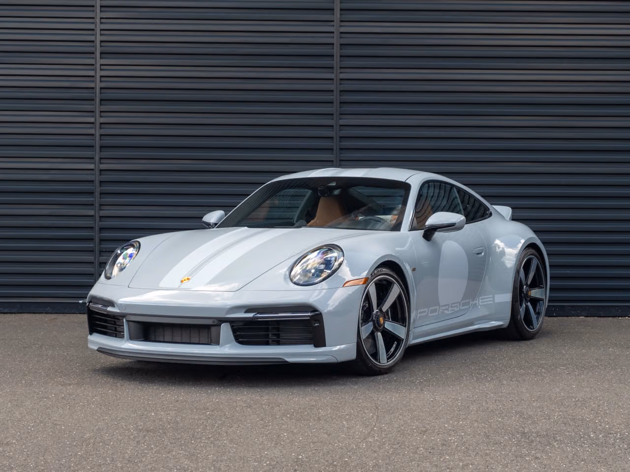 
           
        2023 Porsche 911