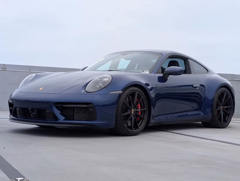 
           
        2024 Porsche 911
