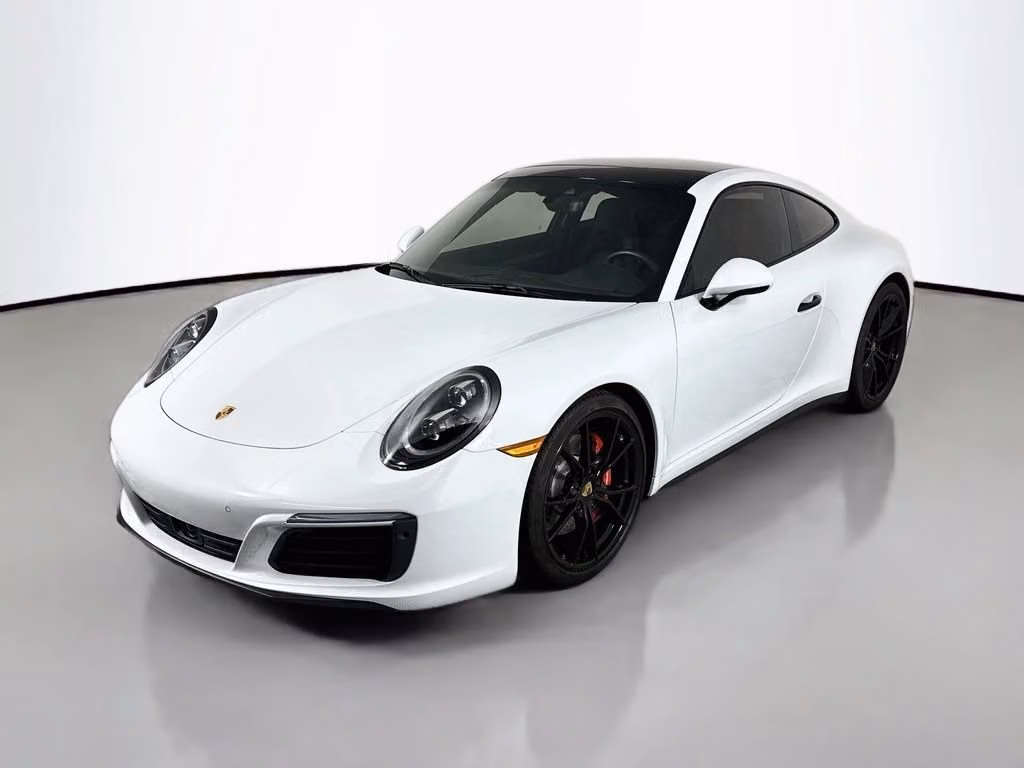 
           
        2018 Porsche 911
