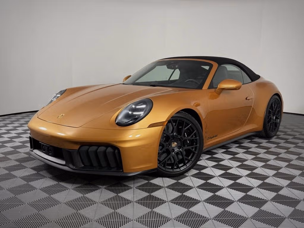 
           New 
        2026 Porsche 911
