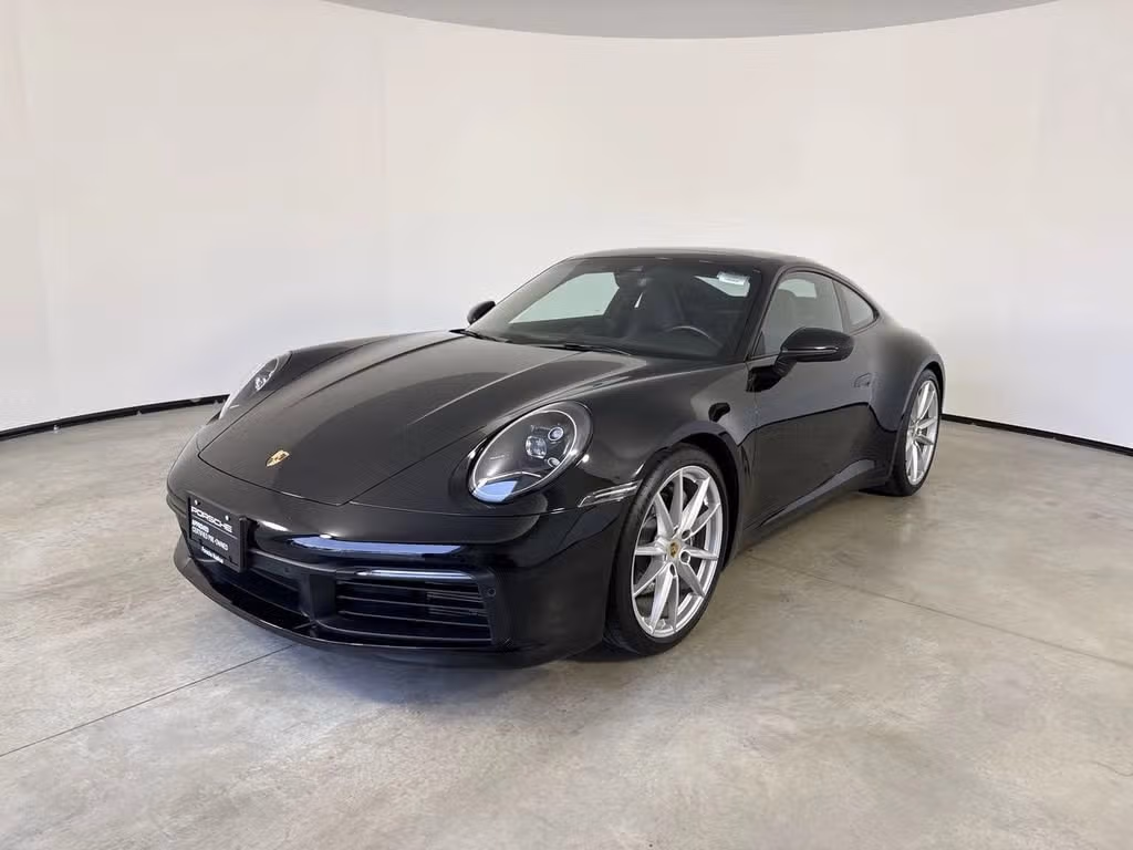 
           
        2024 Porsche 911