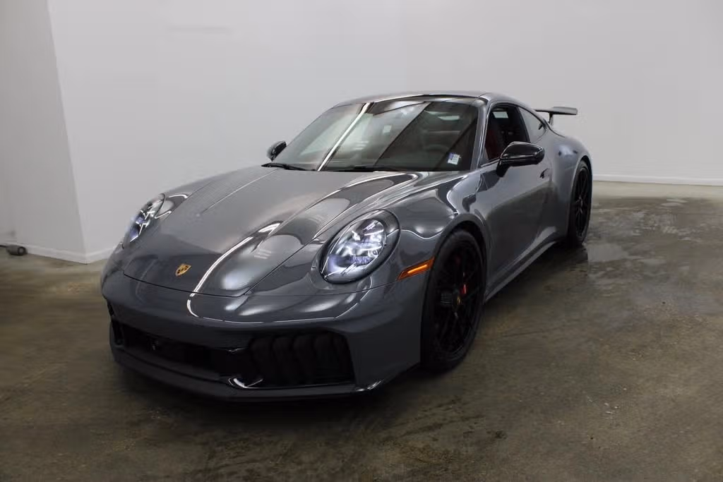 
           
        2026 Porsche 911