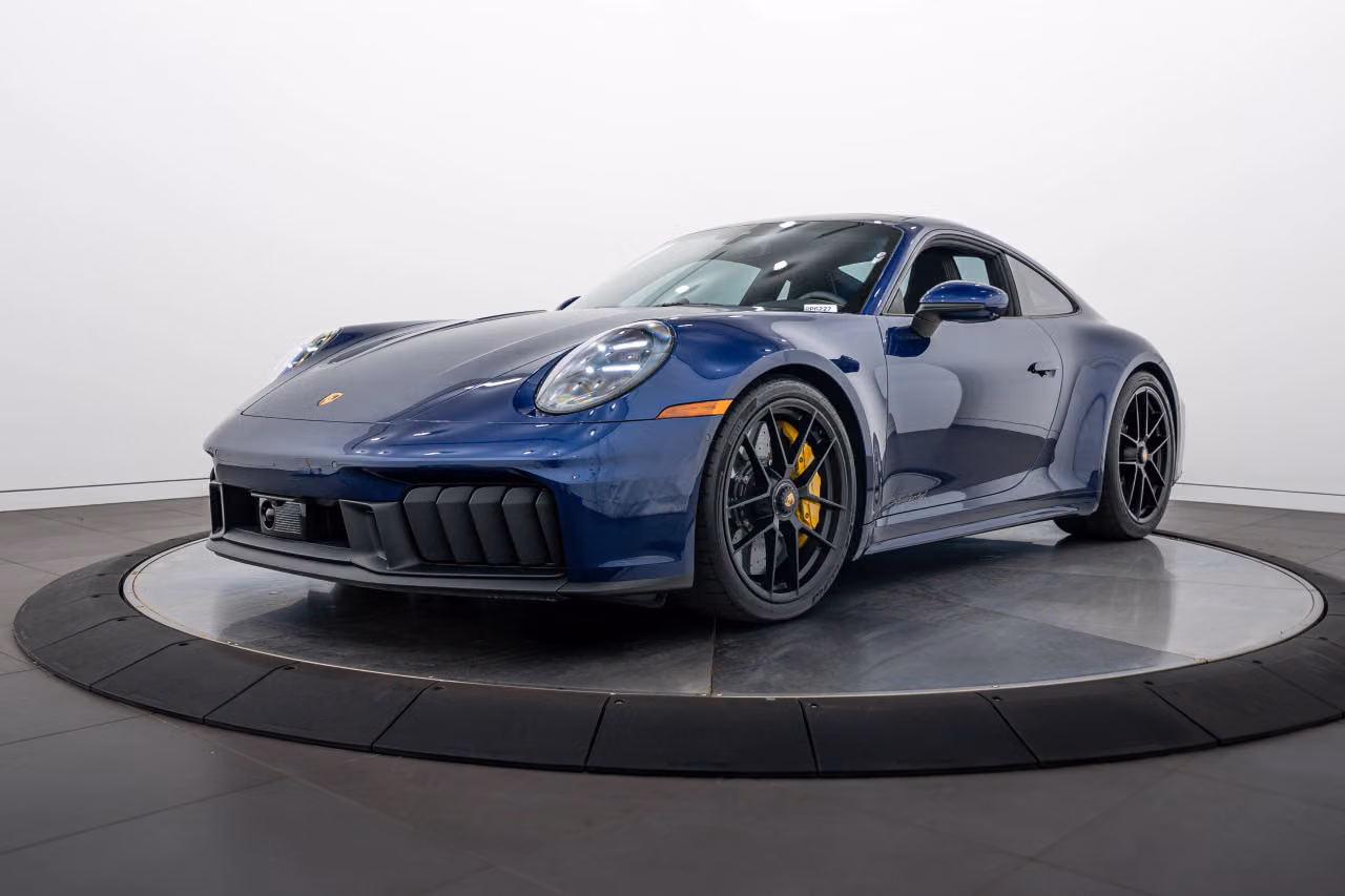 
           
        2026 Porsche 911