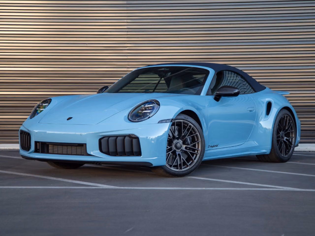
           
        2026 Porsche 911