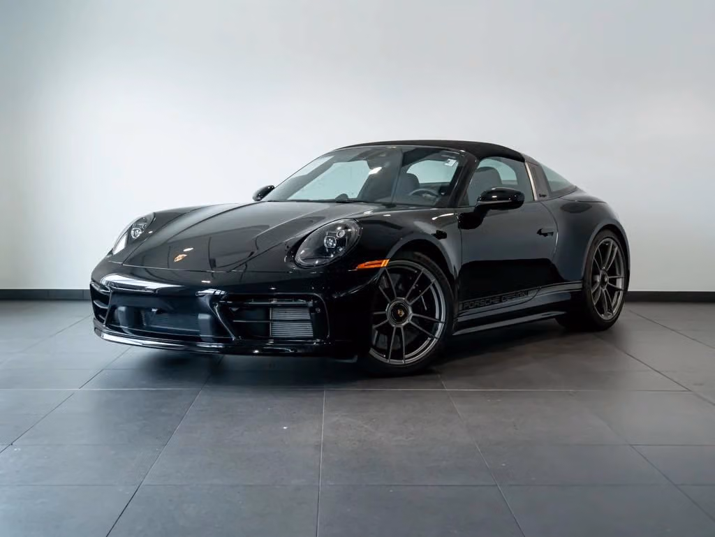 
           
        2023 Porsche 911