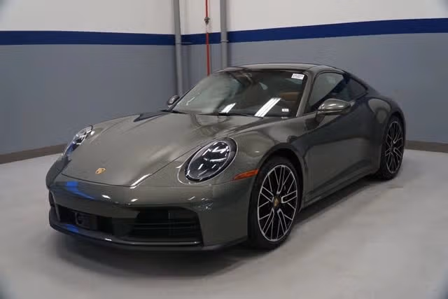 
           New 
        2026 Porsche 911