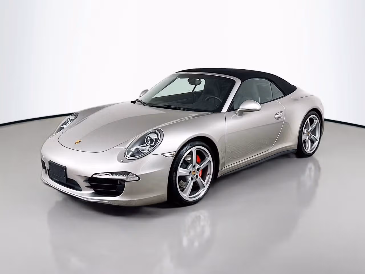 
           
        2013 Porsche 911