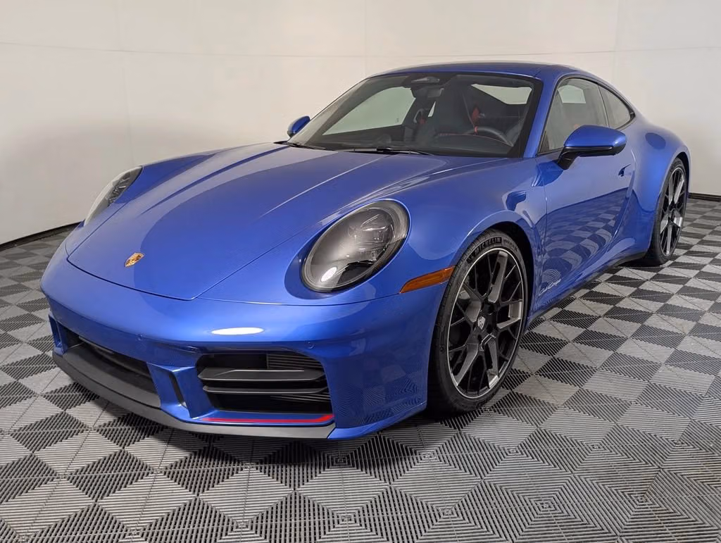 
           
        2026 Porsche 911
