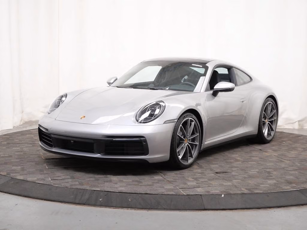 
           
        2024 Porsche 911