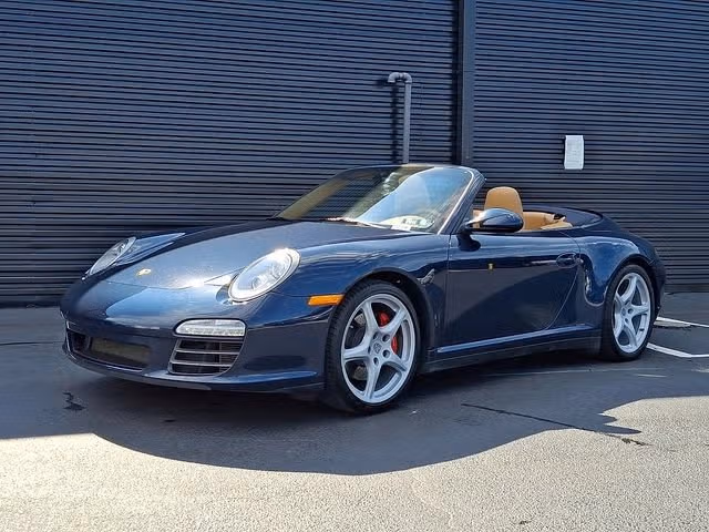 
           
        2011 Porsche 911