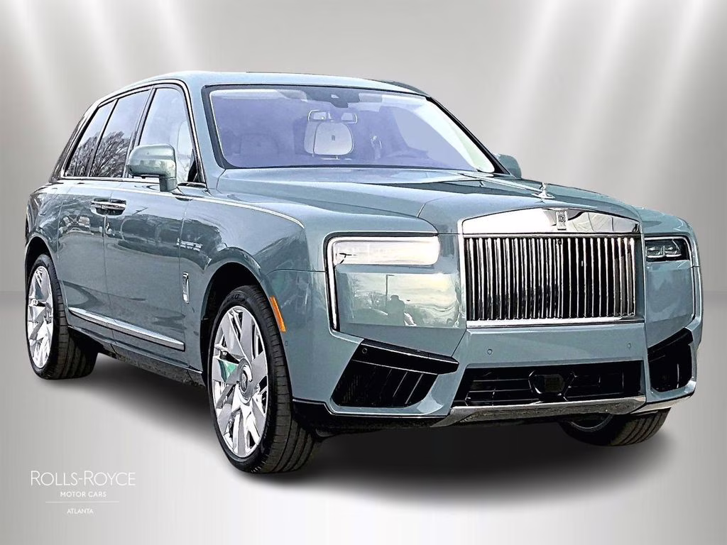 mph001_1104559478_sla13ha0xtu233557_2026_rolls_royce_cullinan_monteverde_green_2_109367_f49136b745