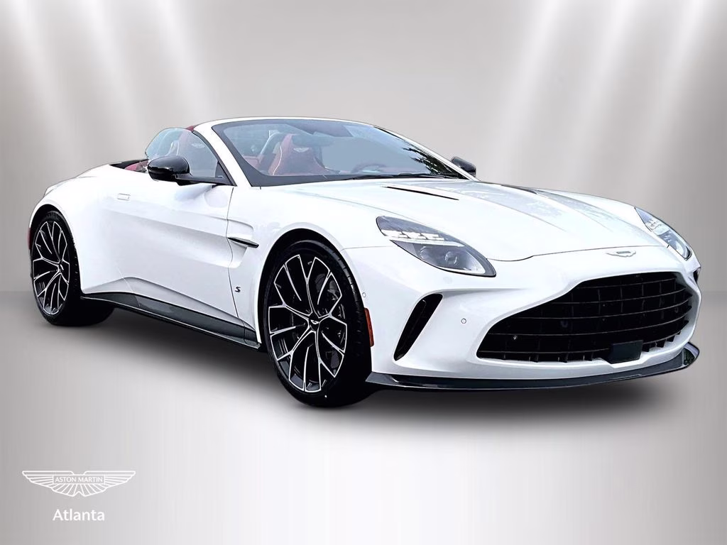 mph001_1209506917_scfsmgnw9tgp12684_2026_aston_martin_vantage_s_lunar_white_2_113153_c34c5c6520