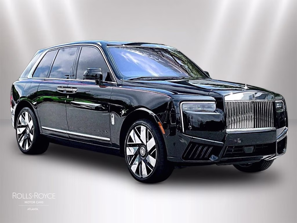 mph001_123690157_sla13ha08tu235405_2026_rolls_royce_cullinan_black_diamond_2_112822_24afb80e24