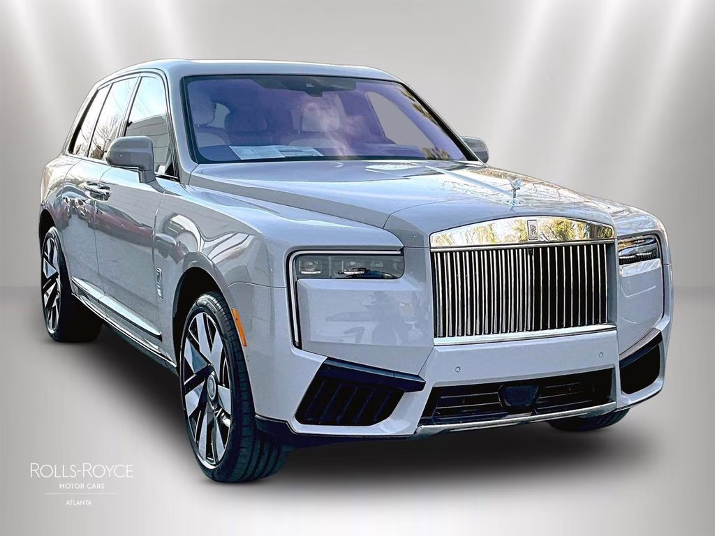 mph001_1628811101_sla13ha0xtu234675_2026_rolls_royce_cullinan_tempest_gray_2_109367_c81fe74b77