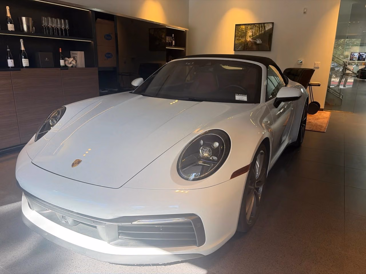 
           
        2020 Porsche 911