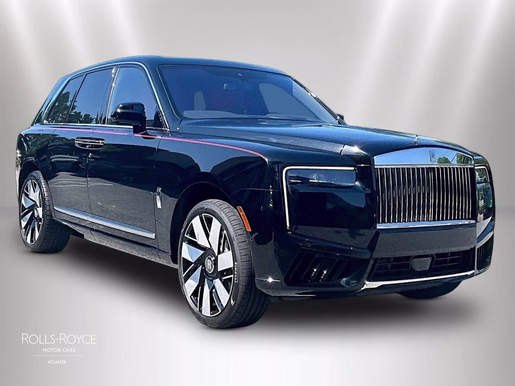 mph001_2840691688_sla23ha0xvu237504_2027_rolls_royce_cullinan_black_diamond_2_113417_4693358002