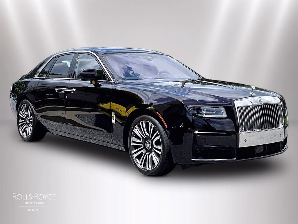 mph001_2975343573_scatv0c0xnu214253_2022_rolls_royce_ghost_bespoke_options_black_2_111719_86c29220dd