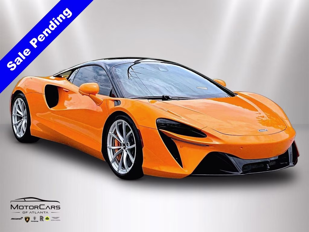 mph001_3042067488_sbm16aea9rw002115_2024_mclaren_artura_orange_2_111783_f3344d33bb