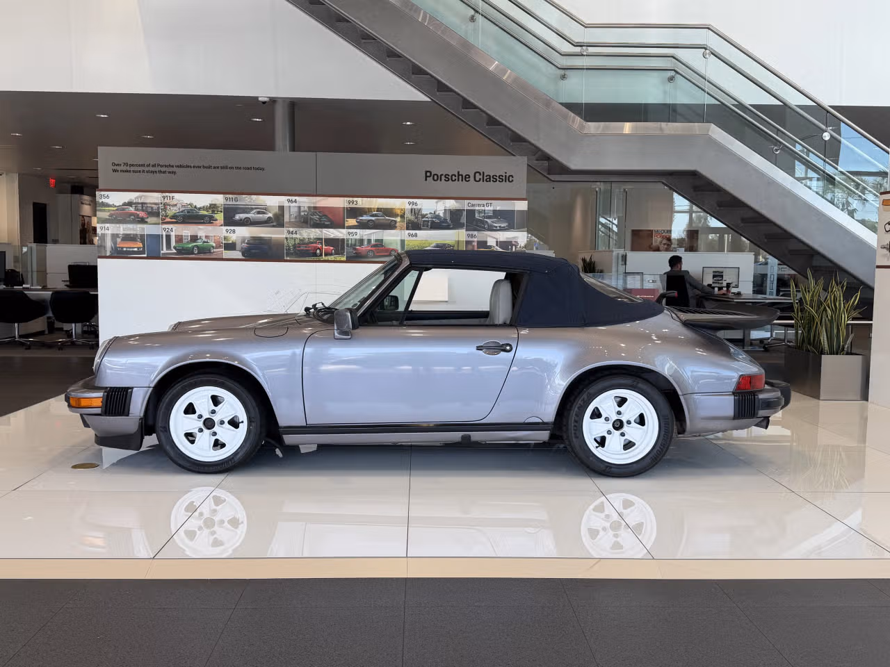 mph001_3068494660_1280_4d53c1408f