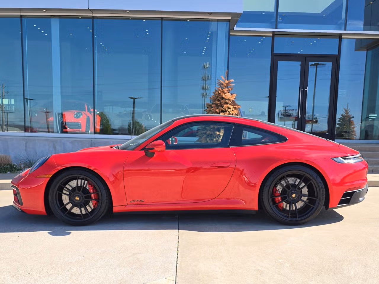 mph001_351044887_1280_48a85b716b