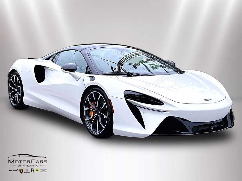mph001_3537043589_sbm16beaxsw003091_2025_mclaren_artura_carbon_fiber_exterior_pack_white_2_112119_36ea0f3a62