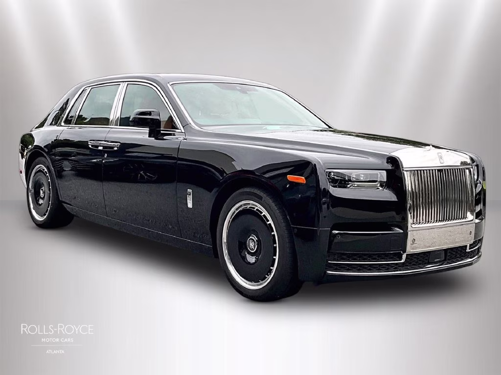 mph001_4141475701_sca23he02vu237670_2027_rolls_royce_phantom_black_diamond_2_114342_ece56a2ee8