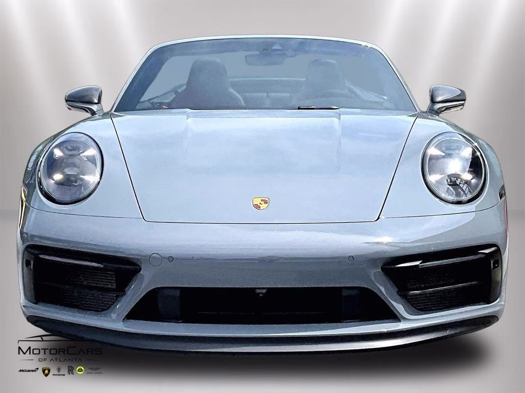 mph002_1110715941_wp0cb2a9xps248240_2023_porsche_911_carrera_gts_cabriolet_arctic_grey_3_112559_2558229949