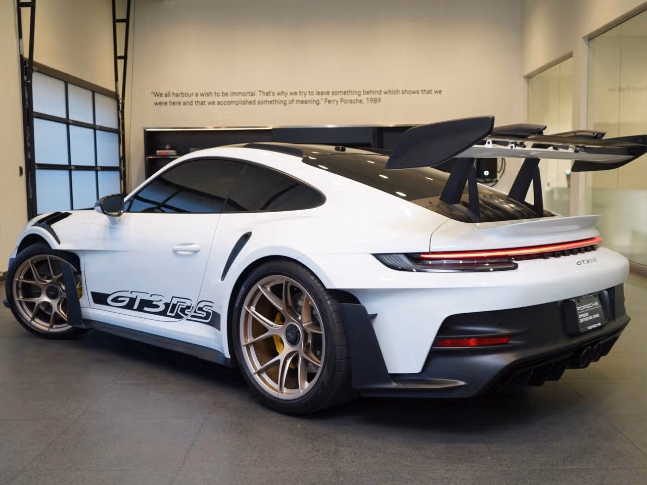 mph002_1169152904_1280_cd0de16302