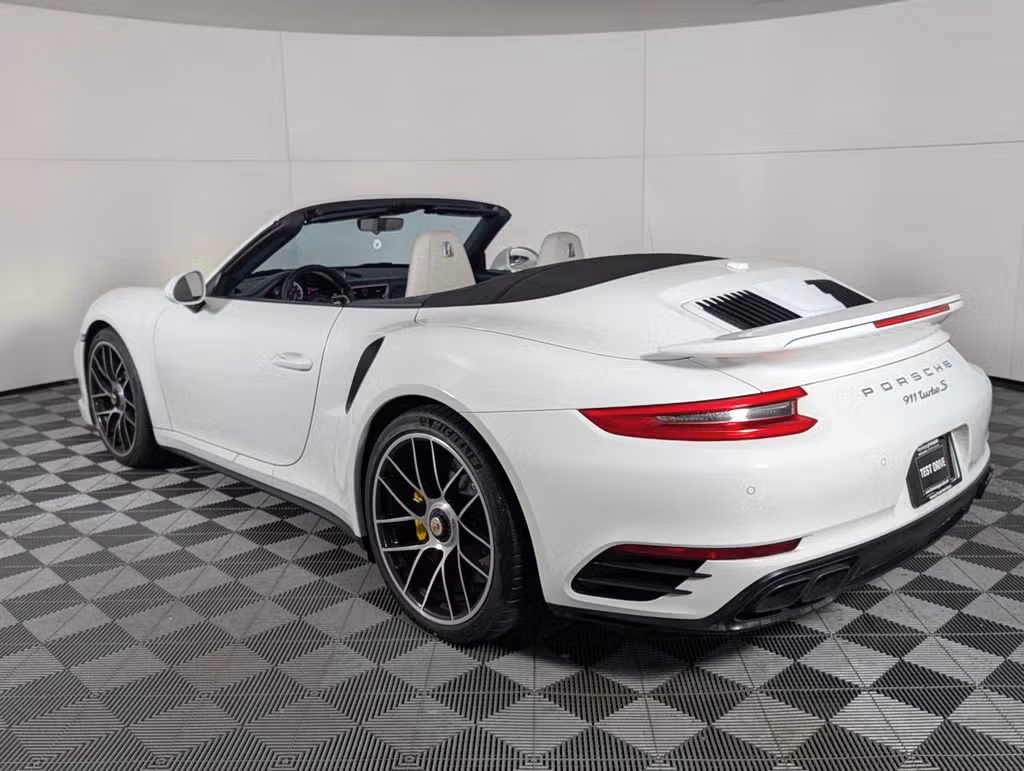 mph002_194537688_1280_2a21aa1e27