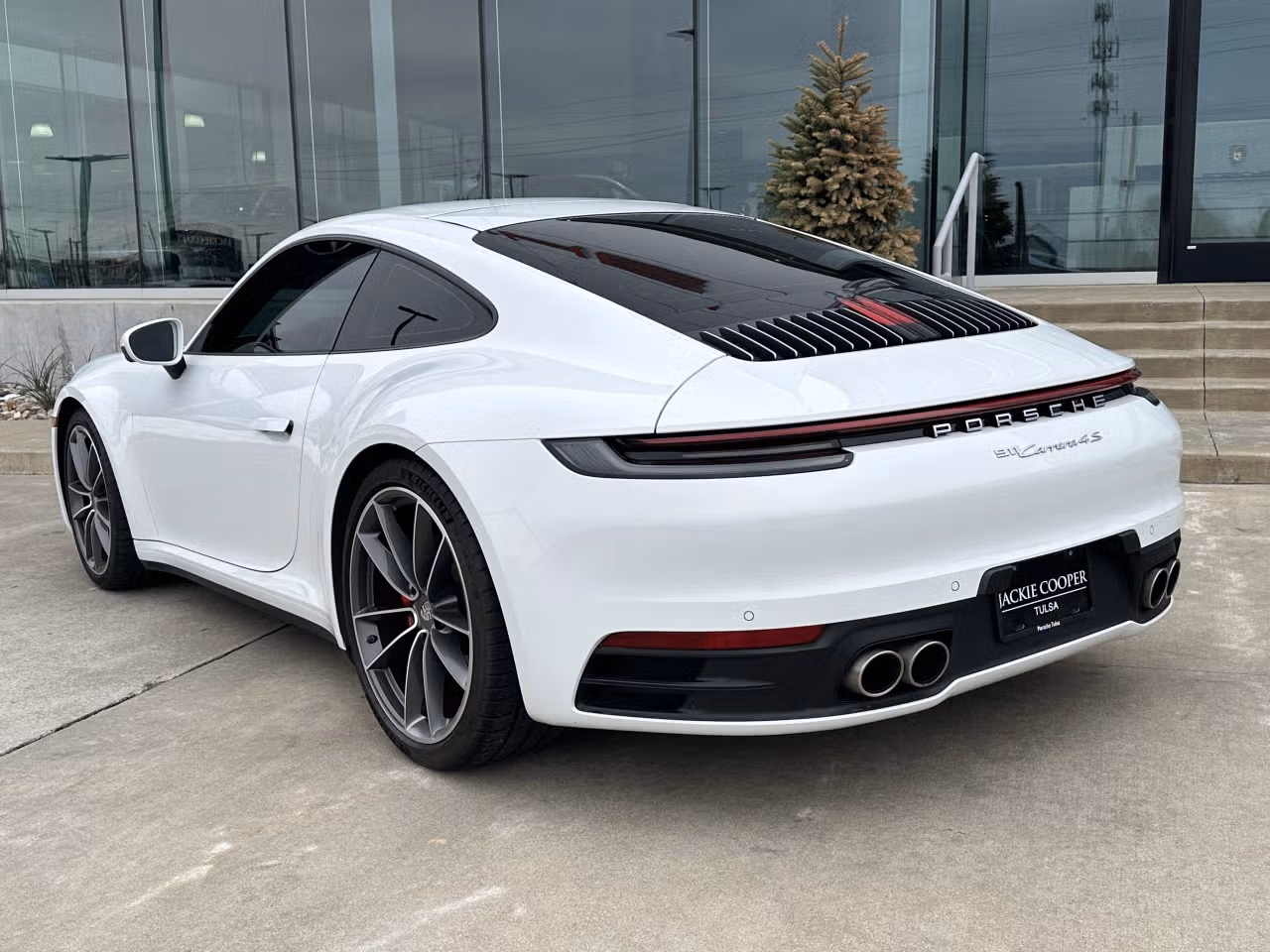 mph002_223174181_1280_f8eb456901