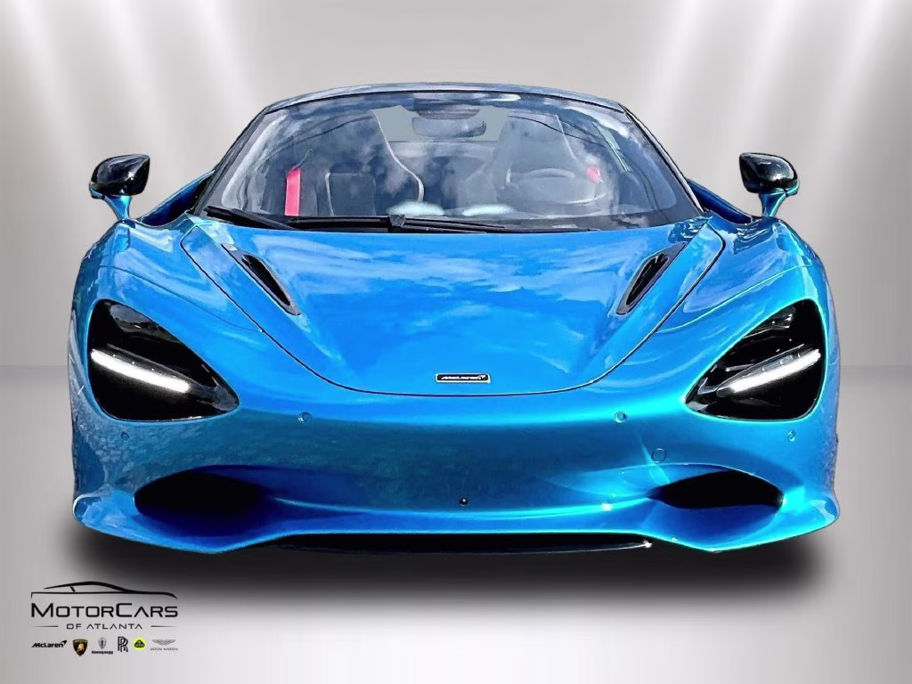 mph002_2488511466_sbm14bca2rw008739_2024_mclaren_750s_blue_3_113921_c69cd1ab6b