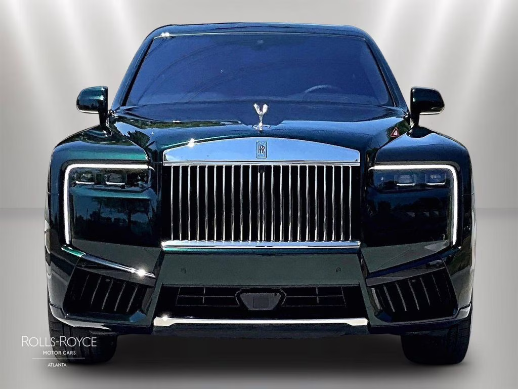 mph002_2894311797_sla13ha04tu232601_2026_rolls_royce_cullinan_dark_emerald_3_110278_28279897ed