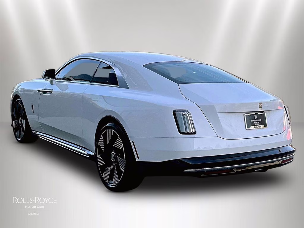 mph002_2941246879_scatk2c00su227738_2025_rolls_royce_spectre_arctic_white_3_109366_c99863eae9