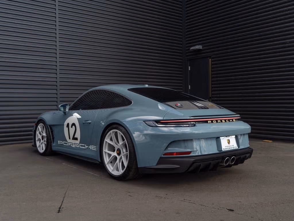 mph002_3163938585_1280_c9f526cbc9