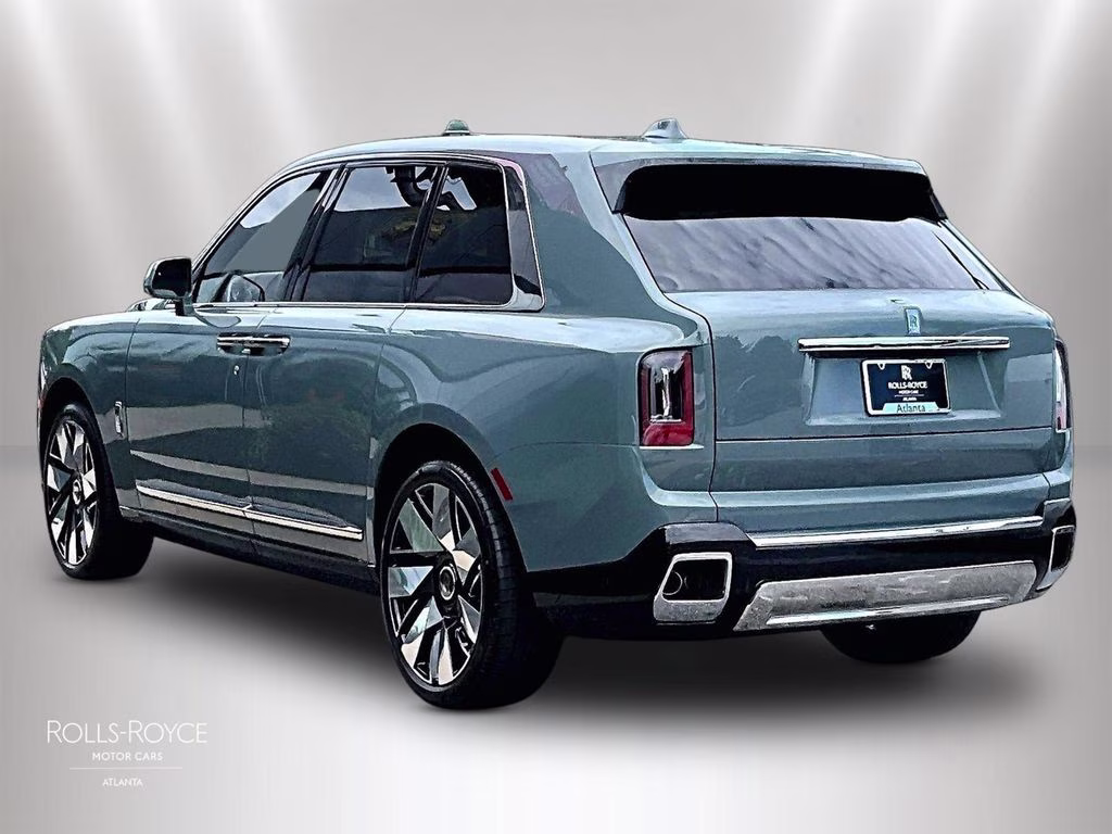 mph002_3410726822_sla23ha0xvu237132_2027_rolls_royce_cullinan_monteverde_3_112889_7ebbb94163