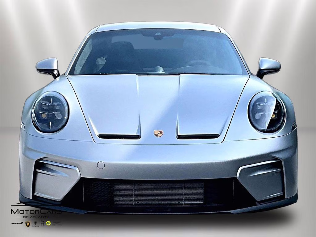 mph002_3692710823_wp0ac2a95ts287350_2026_porsche_911_gt3_touringlightweight_package_gt_silver_metallic_3_110169_cdd58c2801