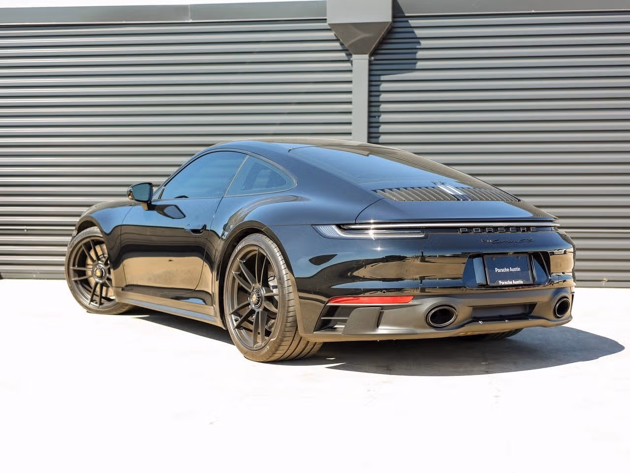 mph002_4139840048_1280_5e7df4b4e5