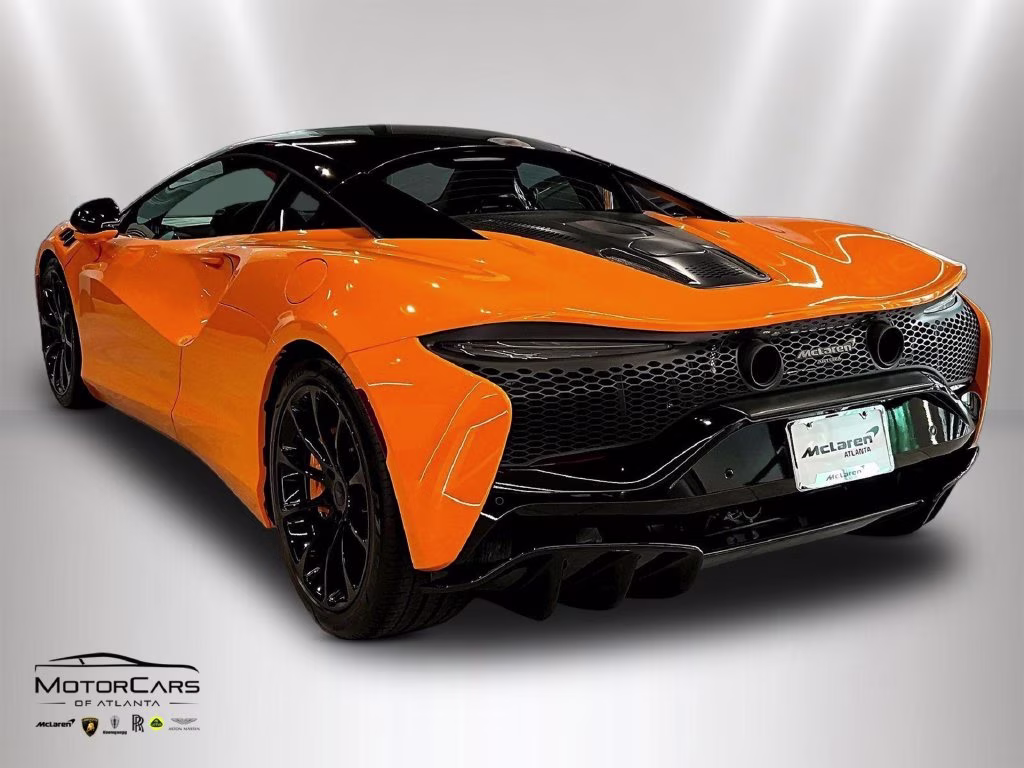 mph002_4246661846_sbm16aea3tw004112_2026_mclaren_artura_mclaren_orange_3_114270_f4c5adff0d