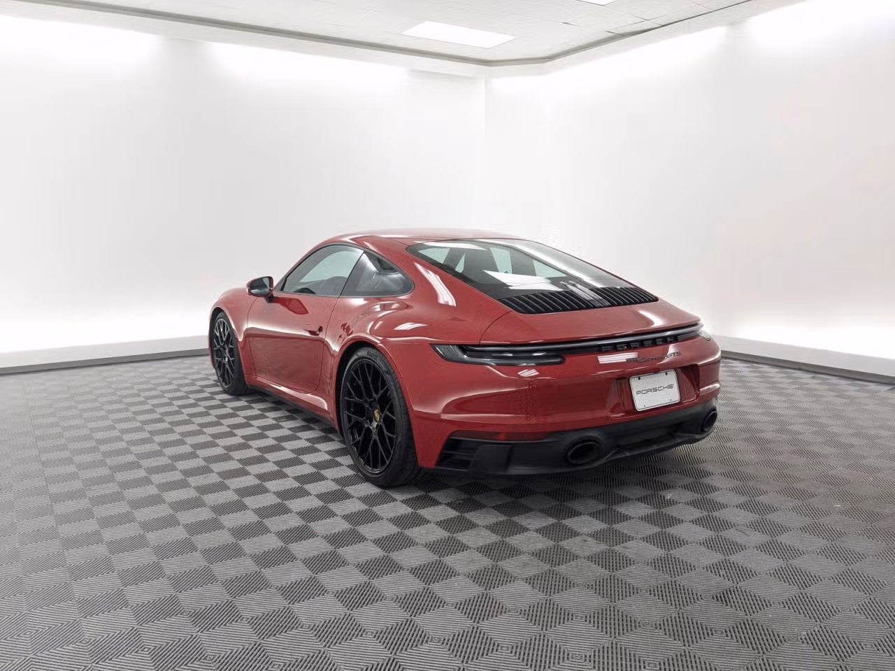 mph002_800569010_1280_5212bceda3