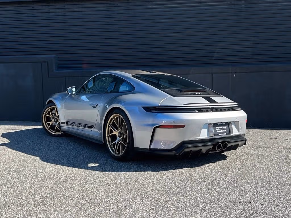 mph002_858437259_1280_afe32954e0