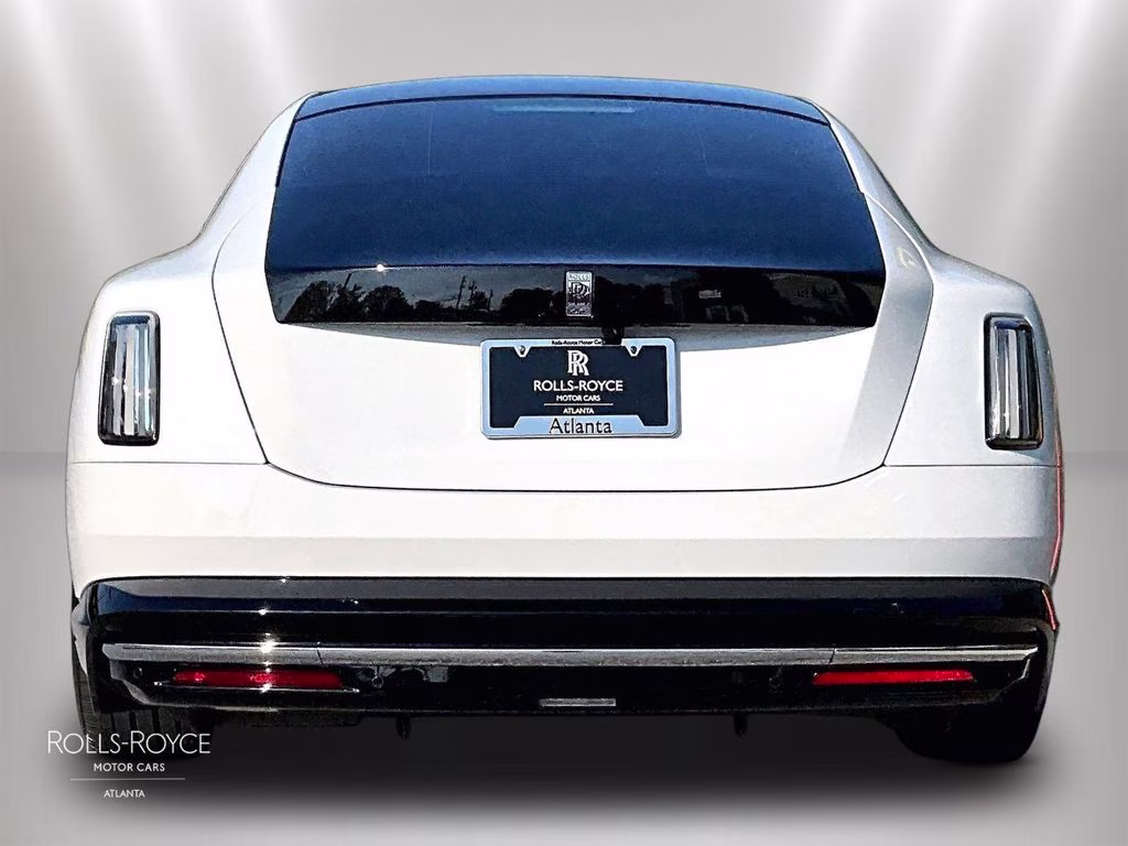 mph003_2092807580_scatk2c05ru218785_2024_rolls_royce_spectre_arctic_white_4_113769_83f96e0c38