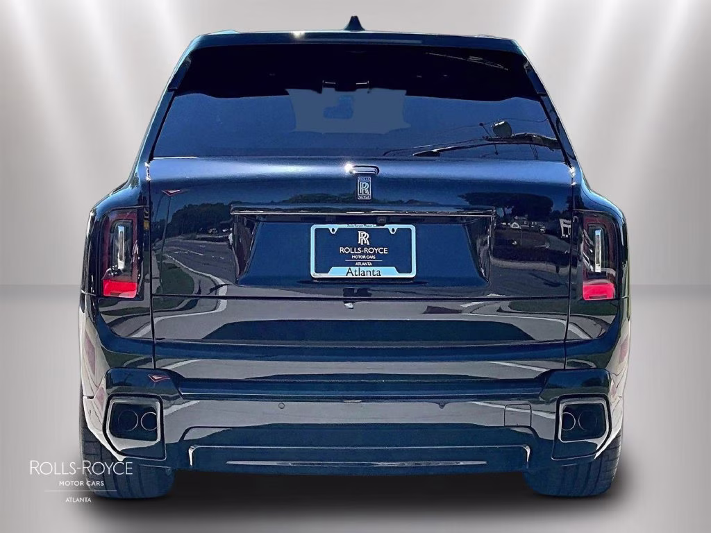 mph003_257391272_sla33ha00vu237838_2027_rolls_royce_black_badge_cullinan_black_diamond_4_114262_400df9e8e9