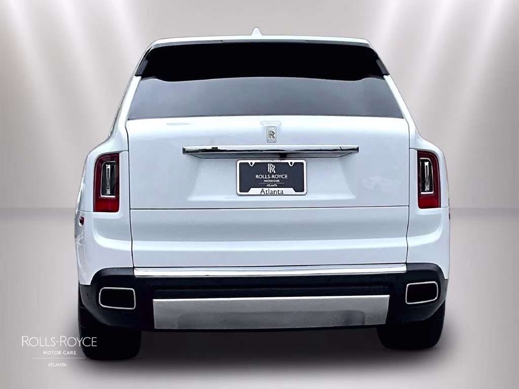 mph003_2598719425_slatv4c0xru222205_2024_rolls_royce_cullinan_arctic_white_4_114232_d7c5f581da