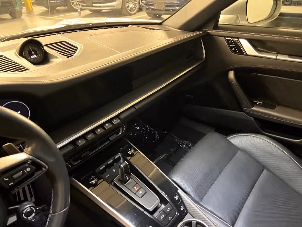 mph003_3092323677_1280_e18e4d467f