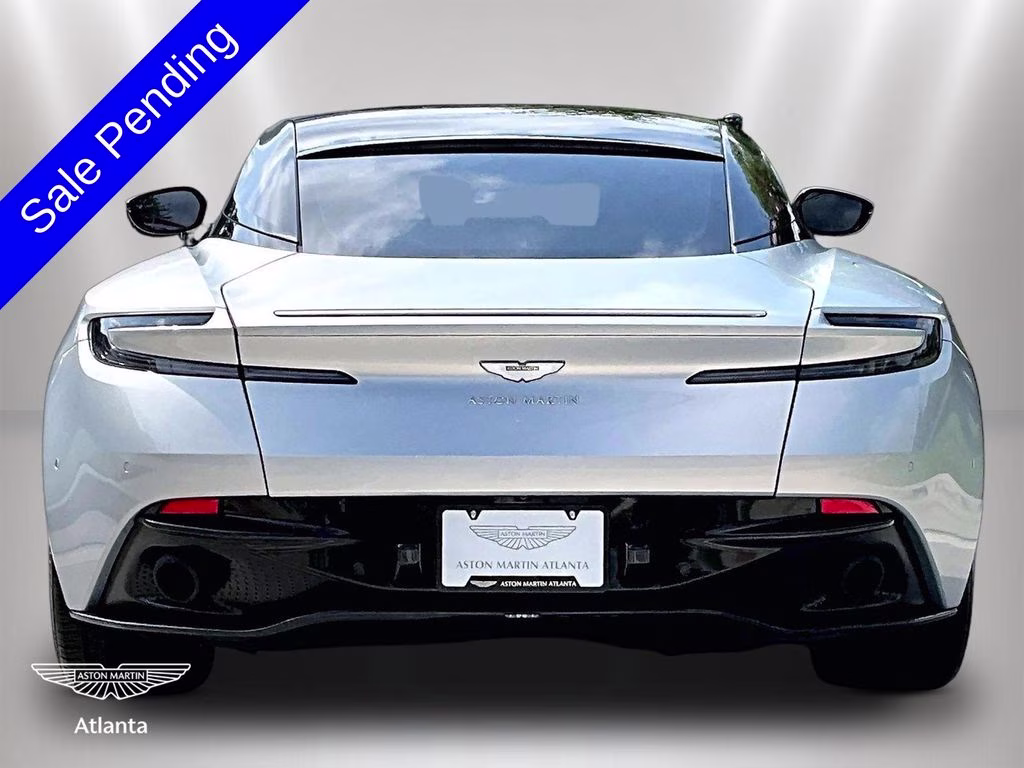 mph003_3285822472_scfrmfav6jgl03738_2018_aston_martin_db11_v12_lightning_silver_4_112886_019db64df6